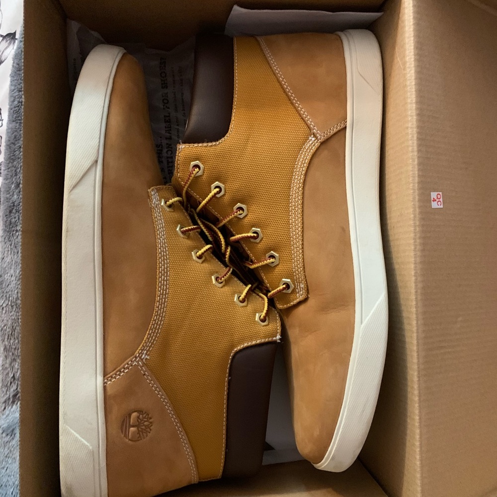Men’s Timberland Sneaker size 12